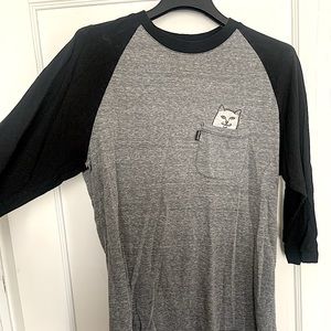 RIP N DIP Size Medium baseball tshirt kitty